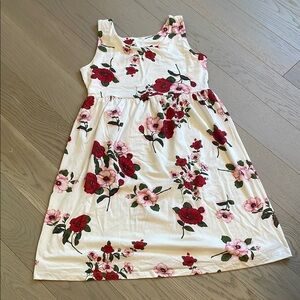 Floral Sleeveless Dress - Red and Pink